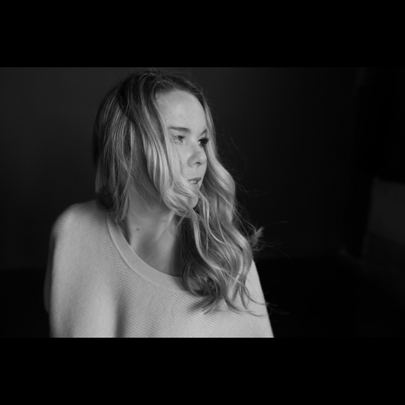 Meet your Posher, Haley - Picture 1 of 1